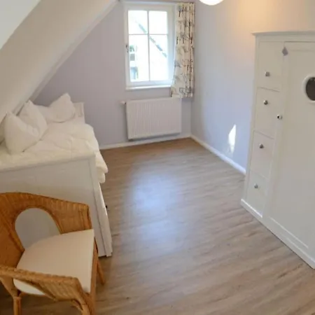 Short Break Comfortable * Glowe